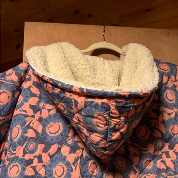 natural life comfy sherpa vest!!! - Picture 5 of 9